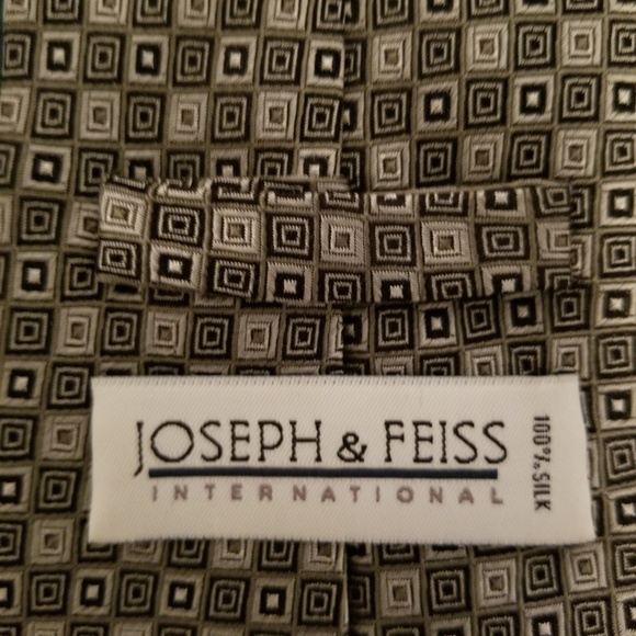 Joseph & Feiss Extra Long Necktie - Picture 3 of 3